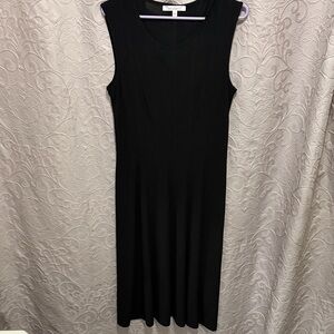TravelSmith Black Sleeveless Midi Dress